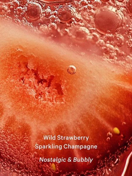 Victoria's Secret Парфумований лосьйон для тіла Strawberry & Champagne 3963569 фото